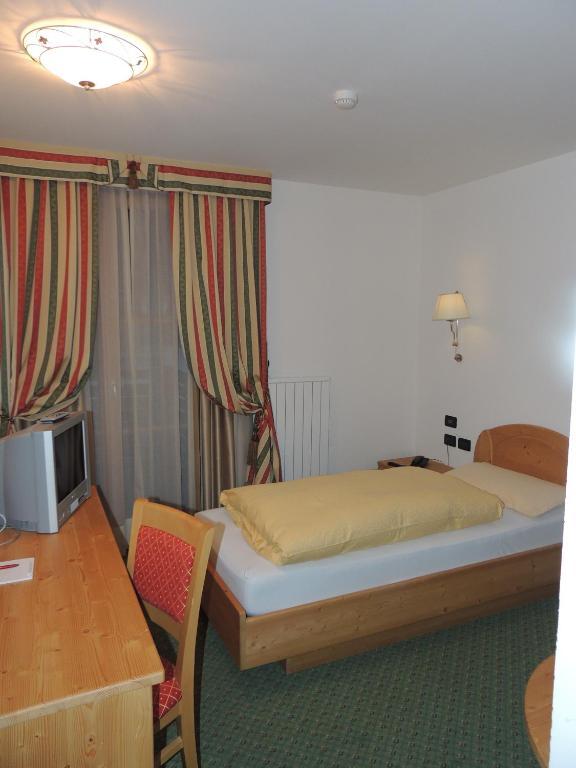 Il Falchetto Sarnonico Chambre photo